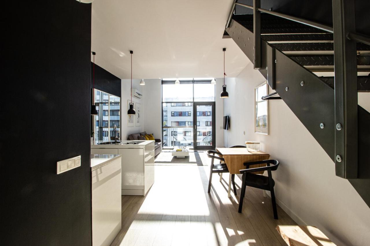 Qbik Loft Modern Apartment Варшава Экстерьер фото